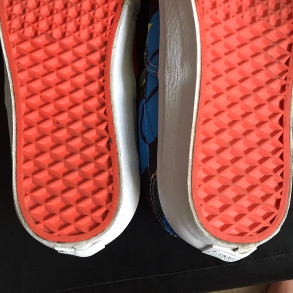 Limited Edition Vans - Picture 5 of 6